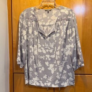 Michael Stars Gray and White Floral Tie-Neck Tunic
